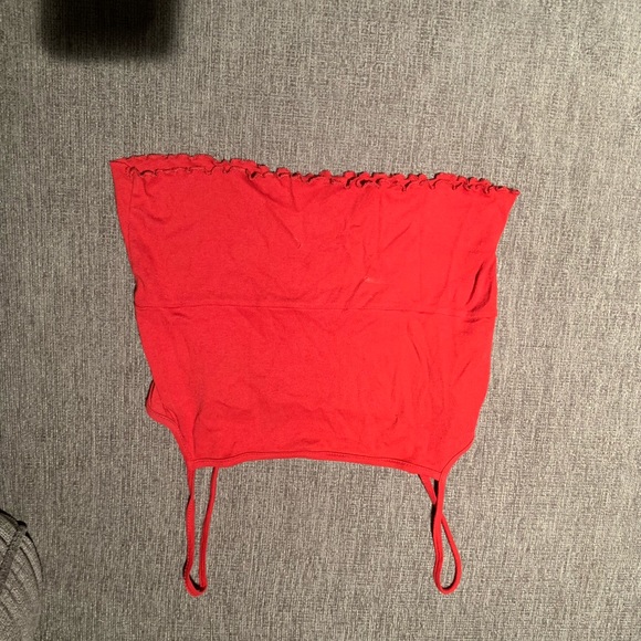 Brandy Melville Tank - Picture 4 of 4